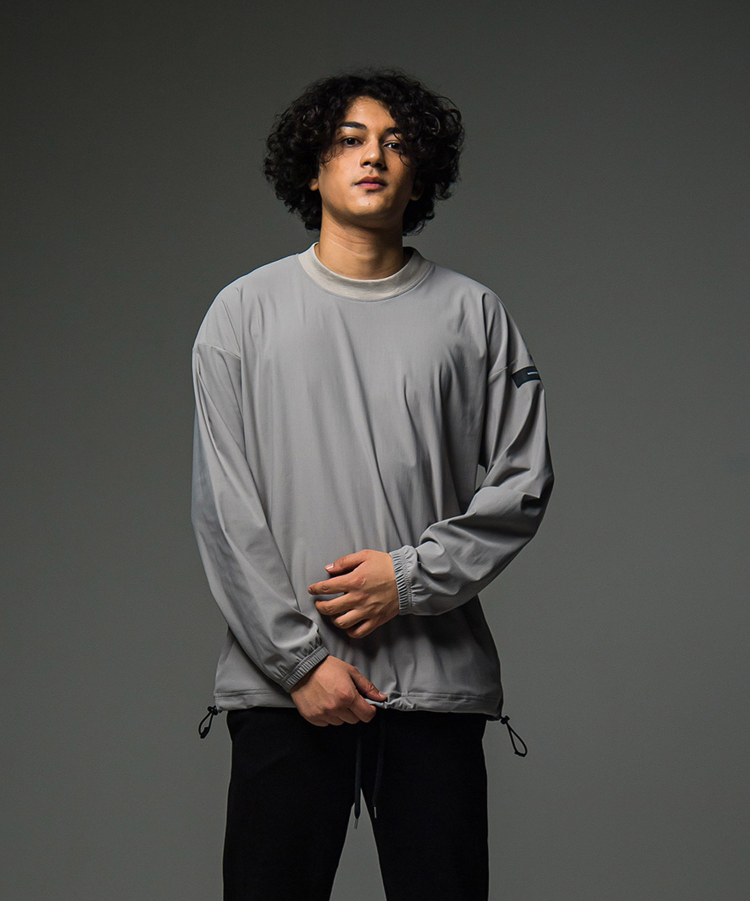 NYLON TECH pullover