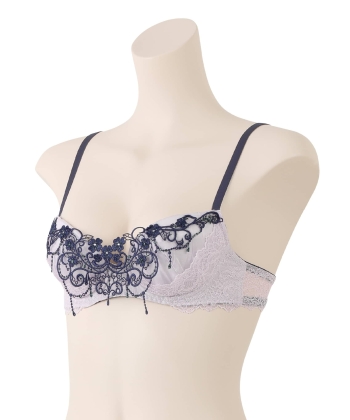 セレーネ グレースシルク ブラ