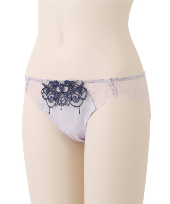 セレーネ ショーツ