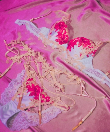 バーニングフラワー グレースシルク ブラ