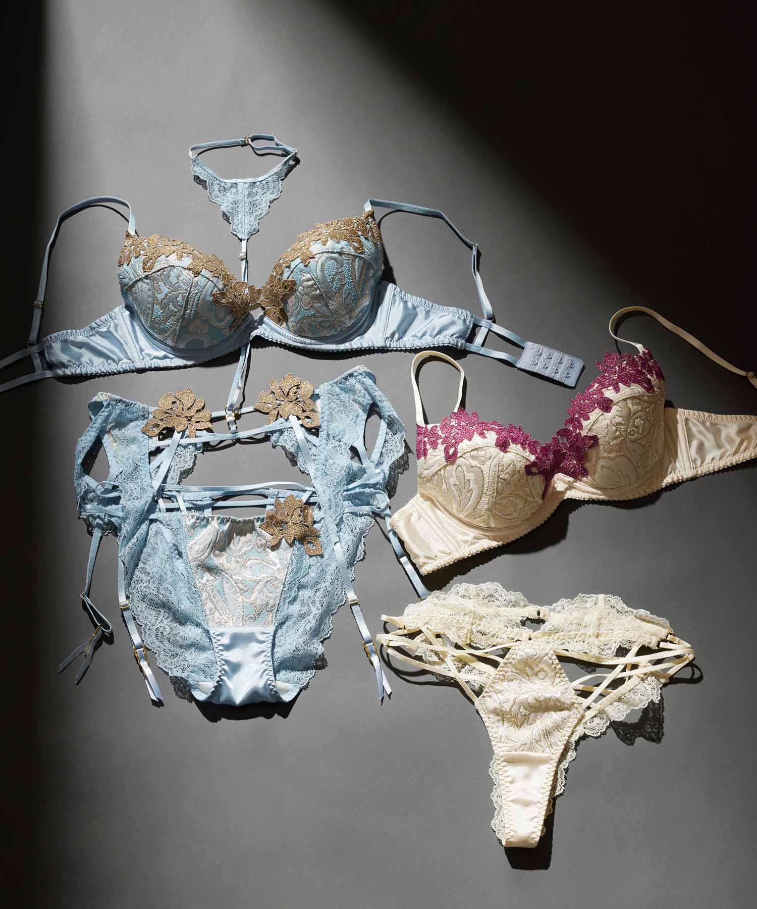 ノーブルホワイト ショーツ