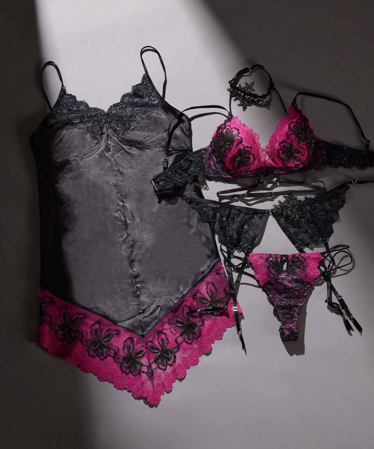 オーバーグリッター ワンピース