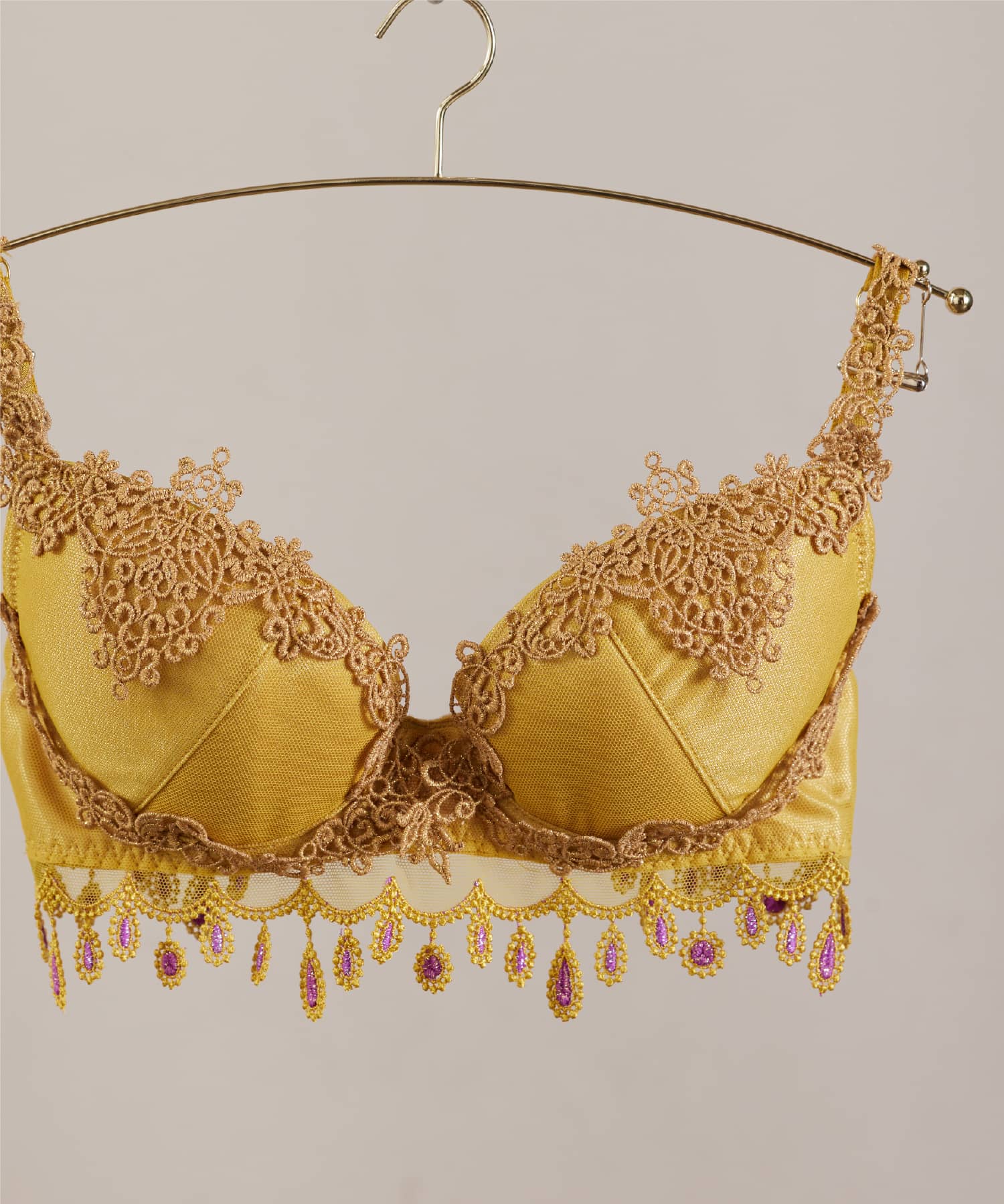 ホリー グレースシルク ブラ