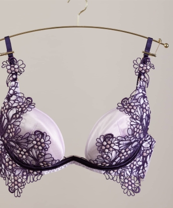 ノーブルジュエル トリックリフト ブラ