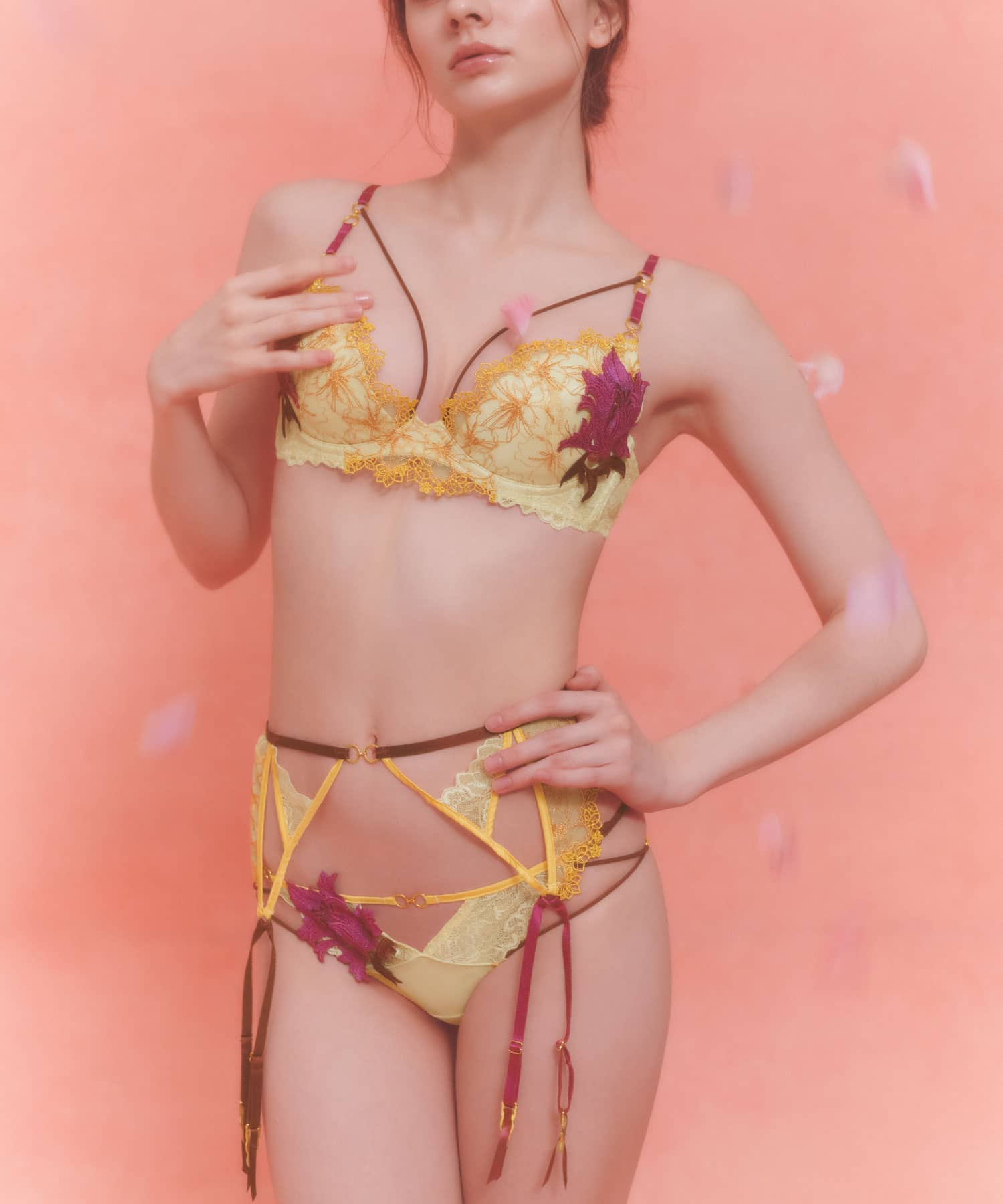 アリュールマナー グラマーアップ ブラ