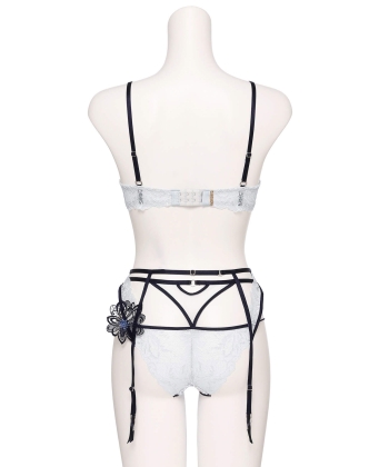 キャプティブフラワー ガーター