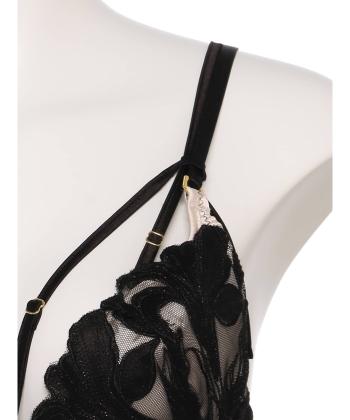 ディムサテンリリー トリックリフト ブラ