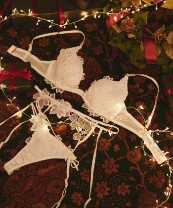 グラスフラワー トリックリフト ブラ