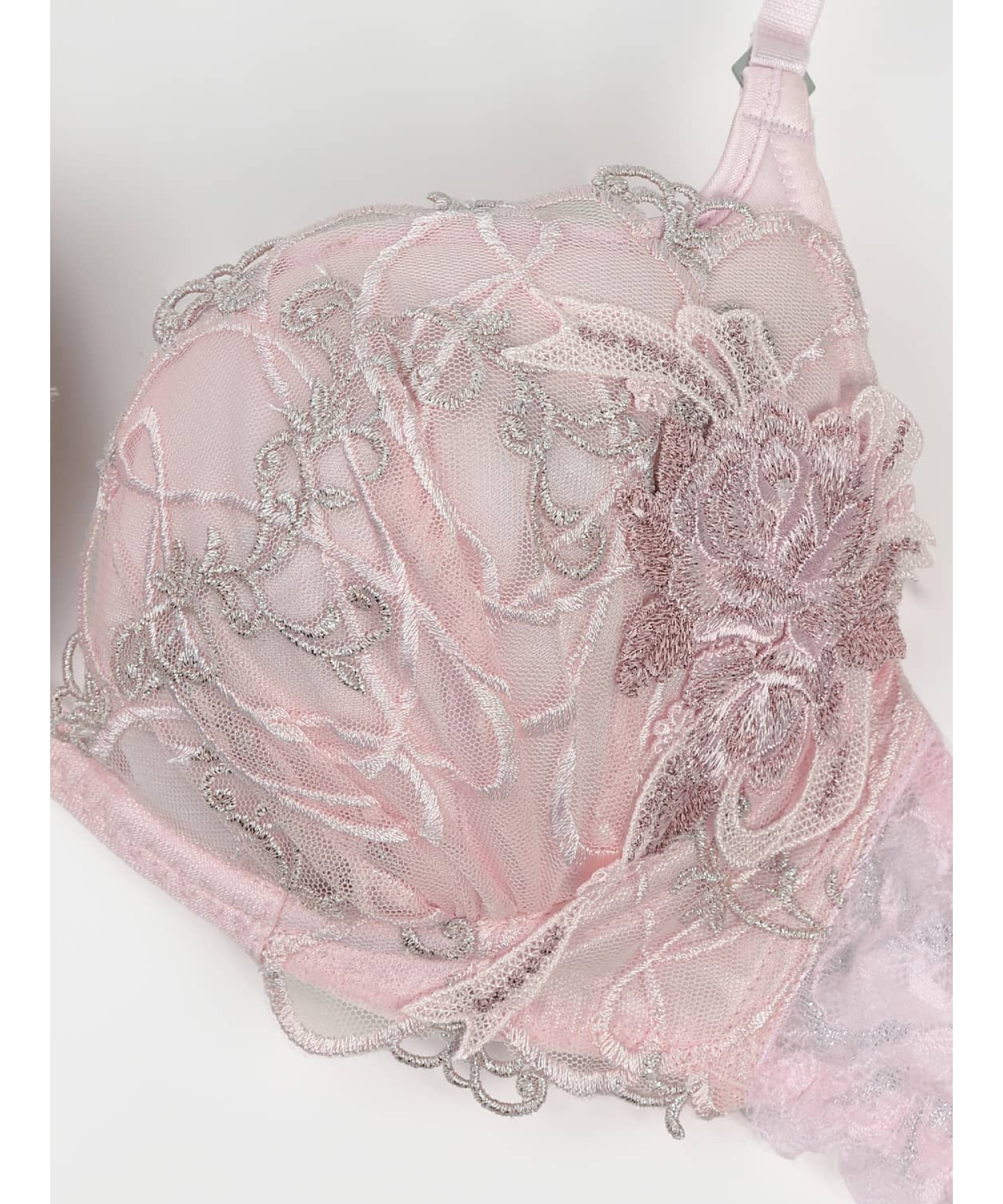 ロマネスク トリックリフト ブラ