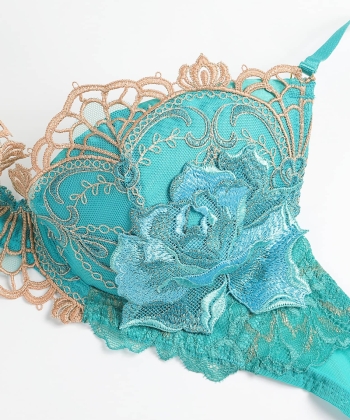 ラビリンス グラマーアップ ブラ