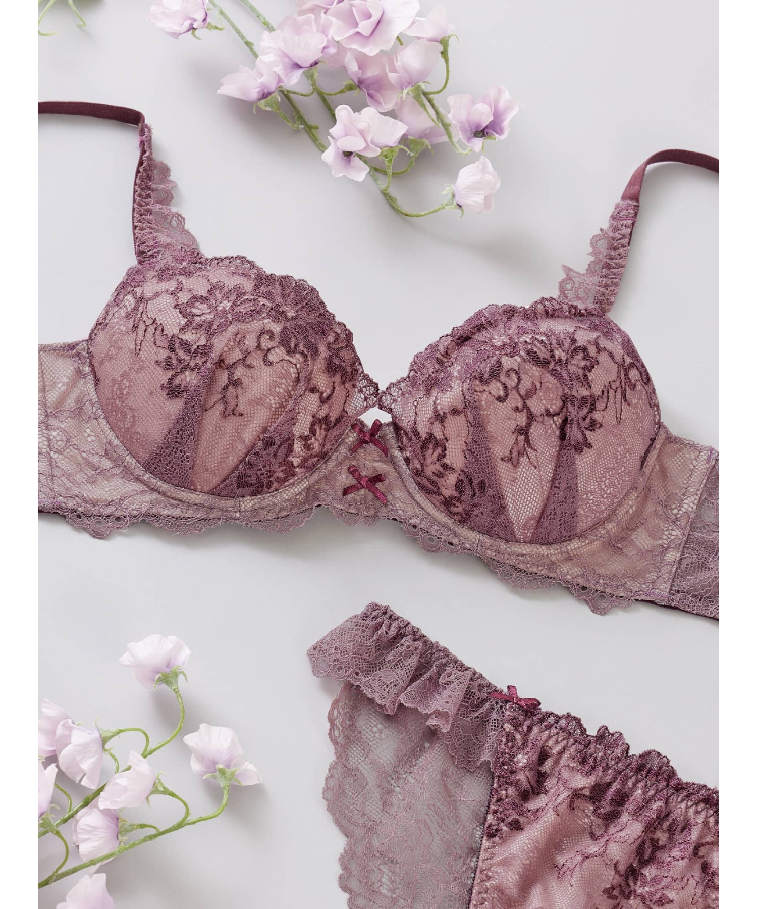 フラワーズ デュベタッチ ブラ