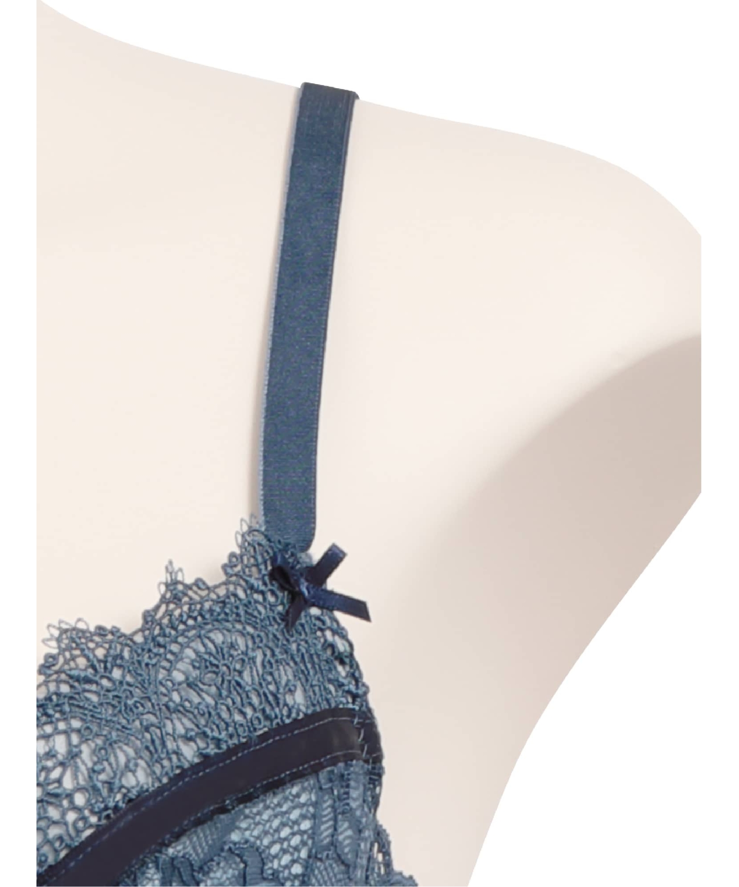 ファンタジア デュベタッチ ブラ