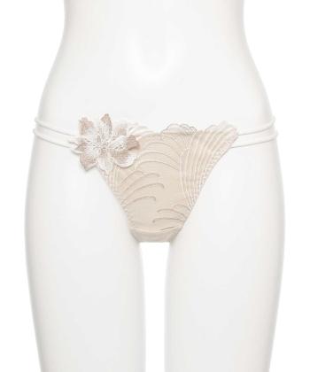 ラヴェルナ Tバック