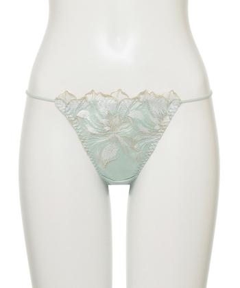 ラヴェリス ストレッチレース ショーツ