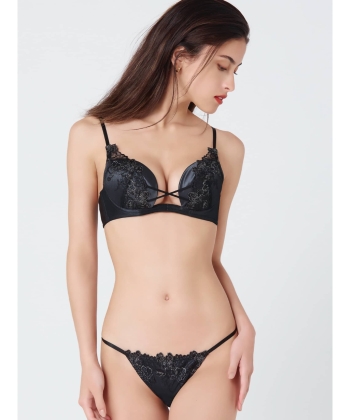 フローティングフラワー ショーツ