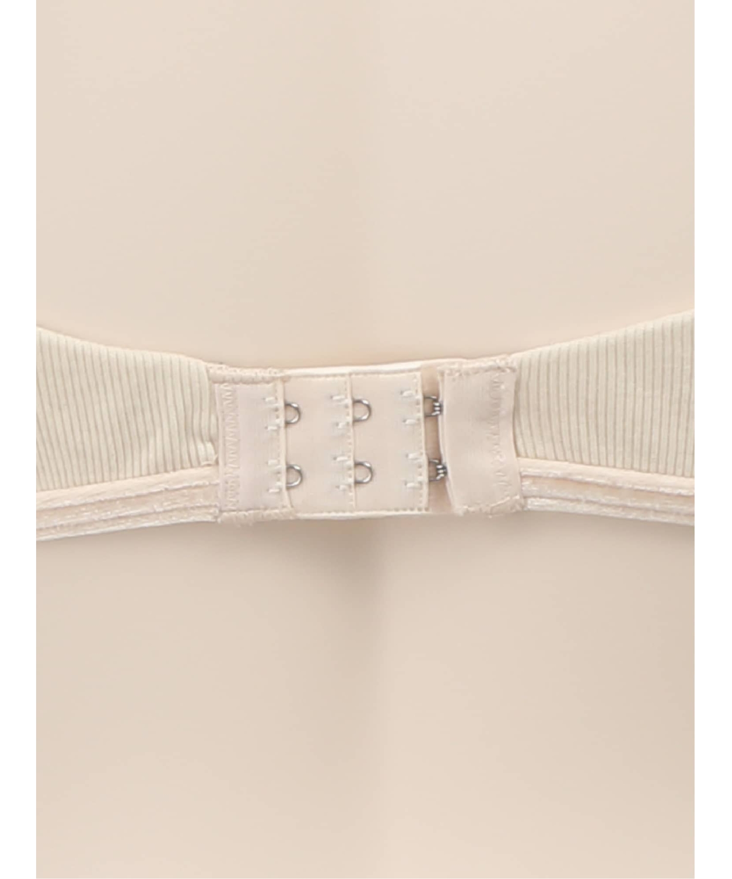 テンダースキン グラマーアップライト ブラ