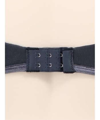 テンダースキン グラマーアップライト ブラ