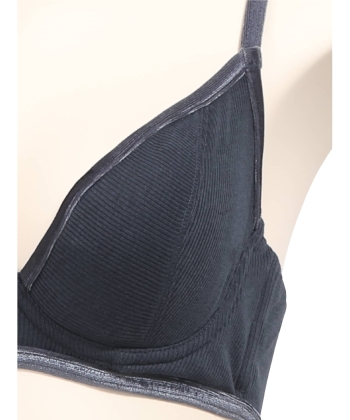 テンダースキン グラマーアップライト ブラ