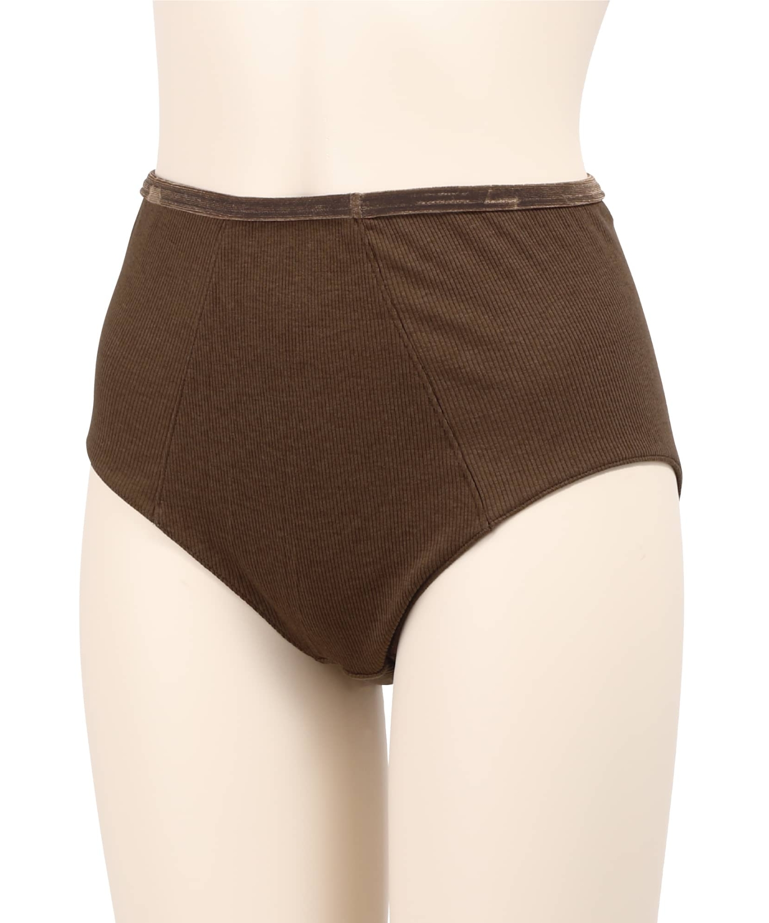 テンダースキン ハイライズ ショーツ