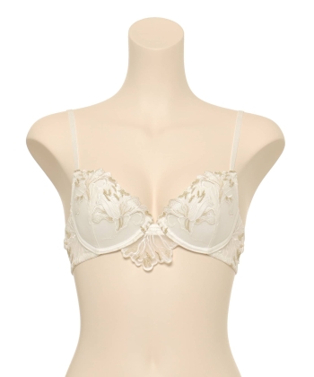 ウィングリリー ビューティーリフト ブラ