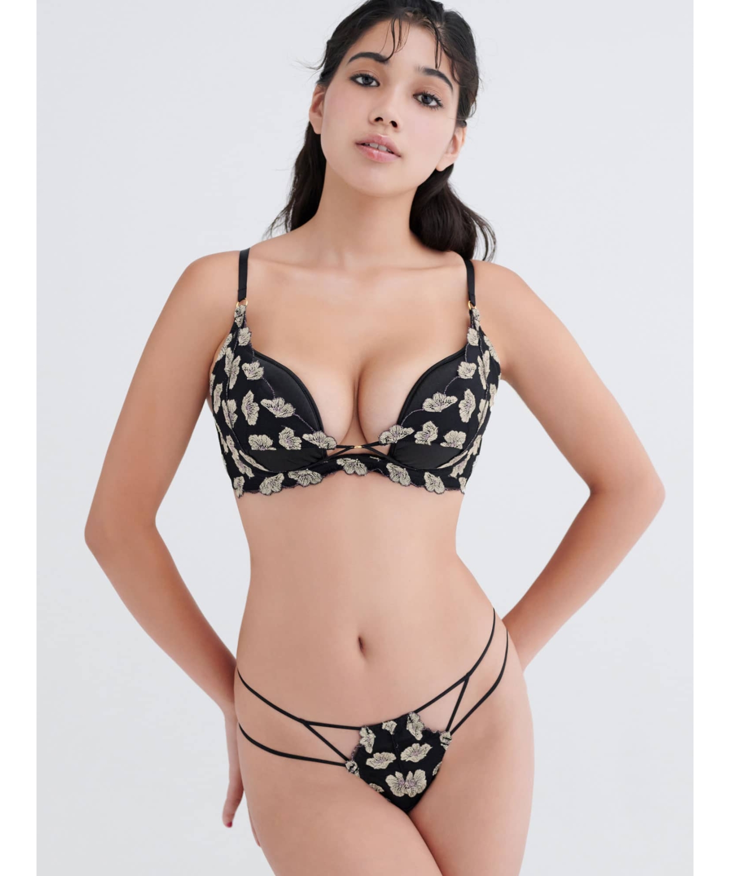 ハニーフラワー トリックリフト ブラ