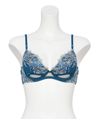 レーシーフェザー グラマーアップ