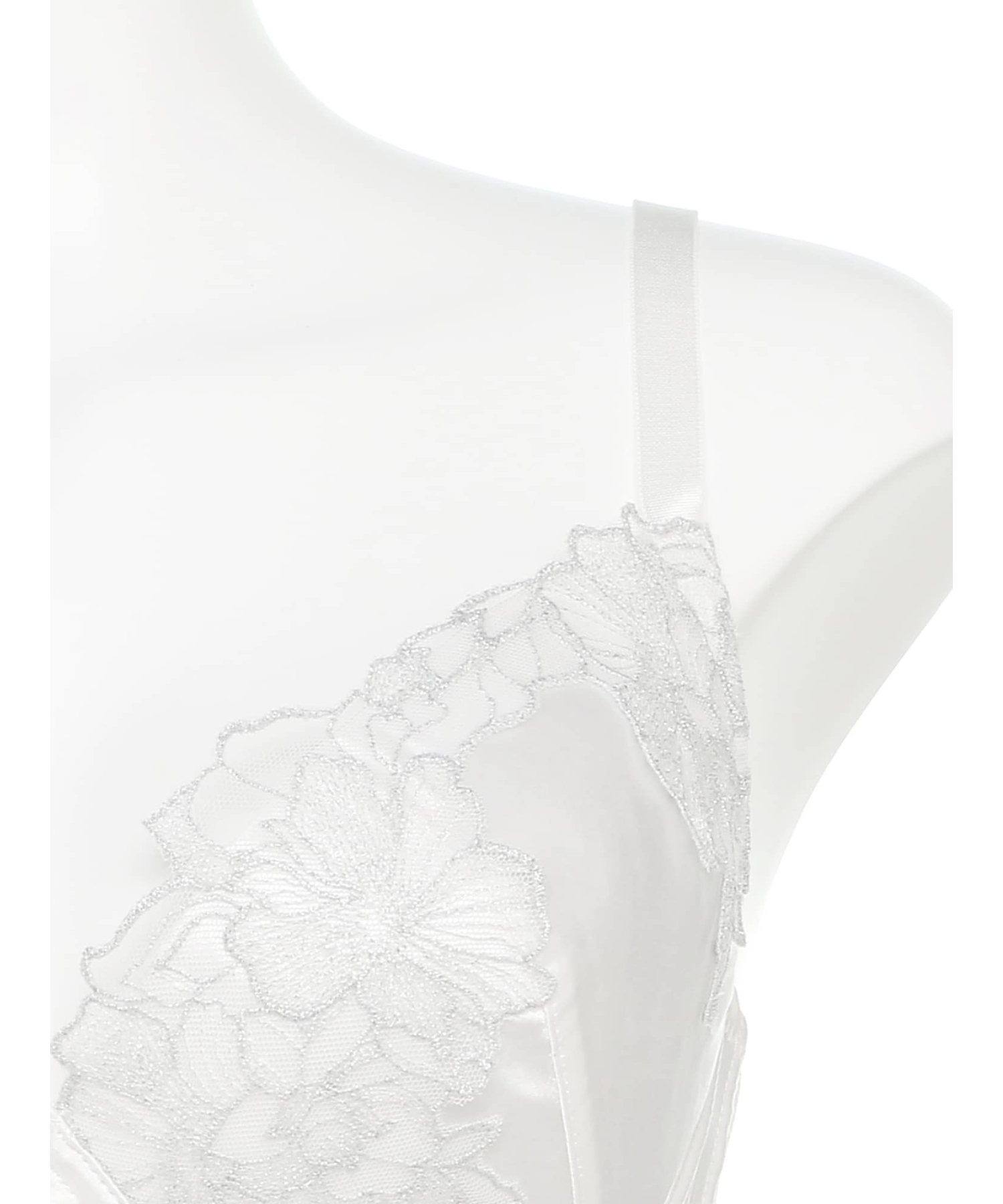 フォクシーサテン グラマーアップ ブラ