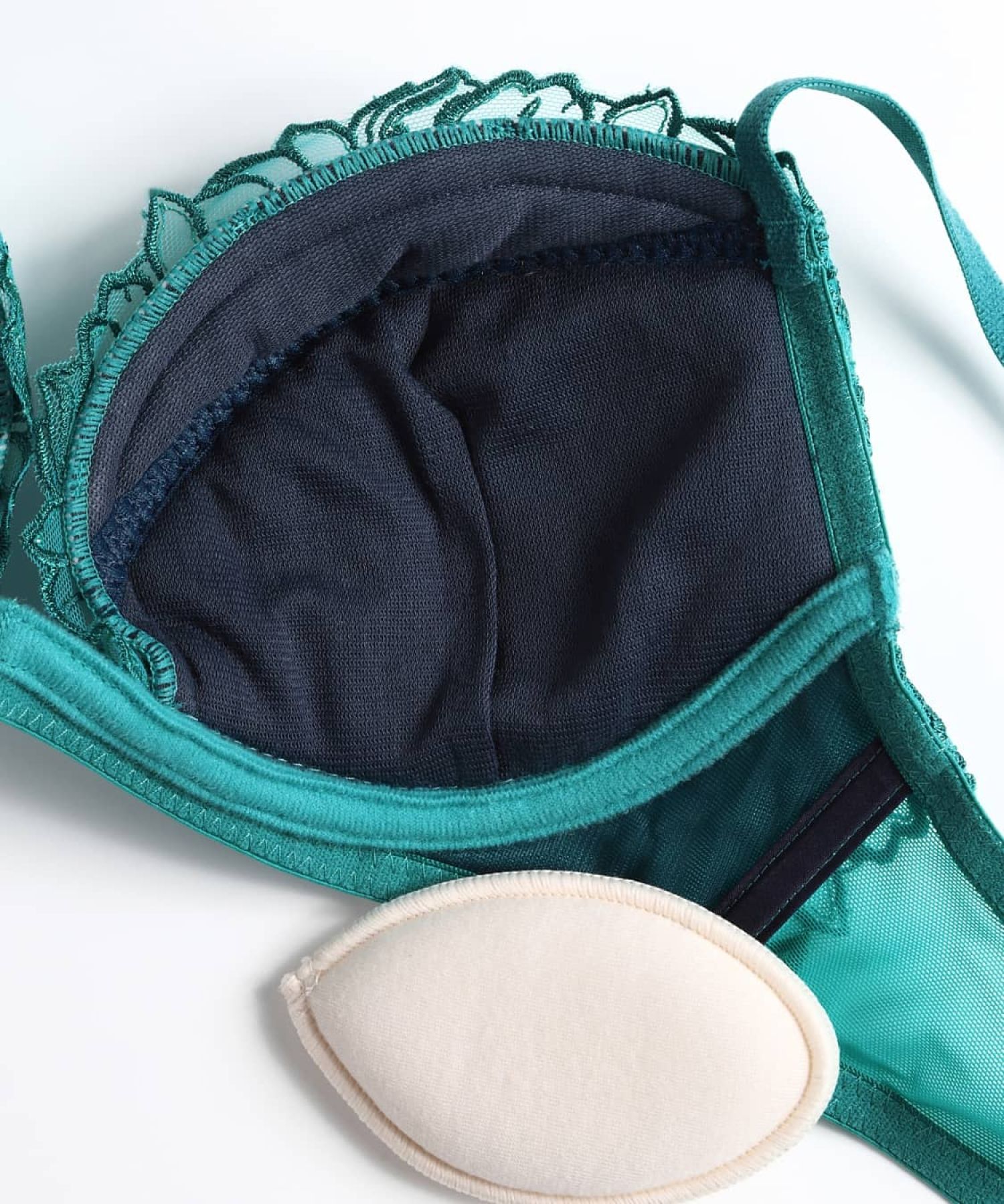 アイリス ホットリフト ブラ