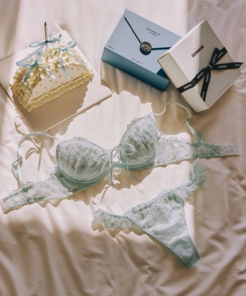 ラディアント ホットリフト ブラ