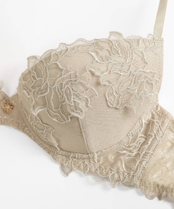 スターライト グラマーアップ ブラ