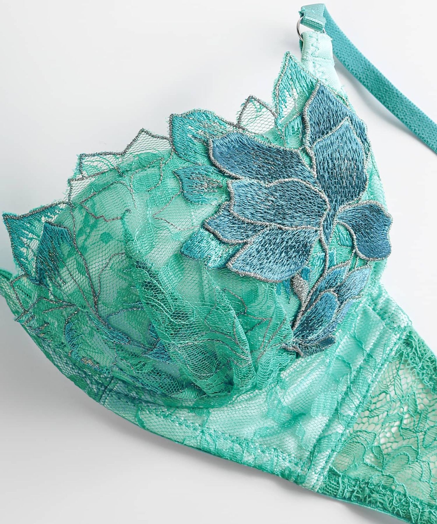 ノーブルマグノリア トリックリフト ブラ