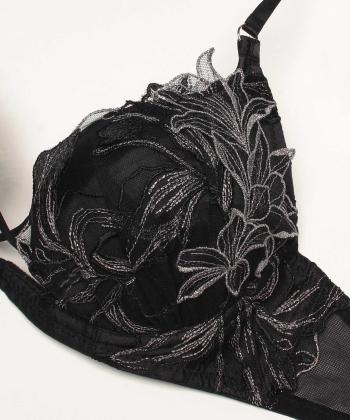 クラリス トリックリフト ブラ