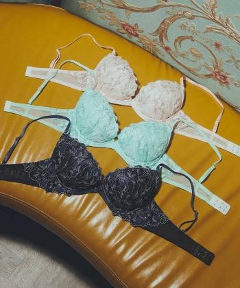 ヴィオレーヌ グラマーアップ ブラ