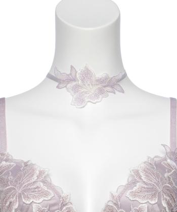 グロリアージュ チョーカー