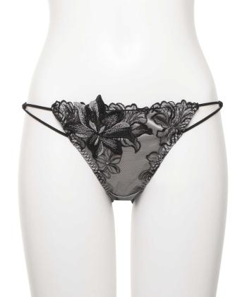 ヴェリシア エンブロイダリーレース ショーツ