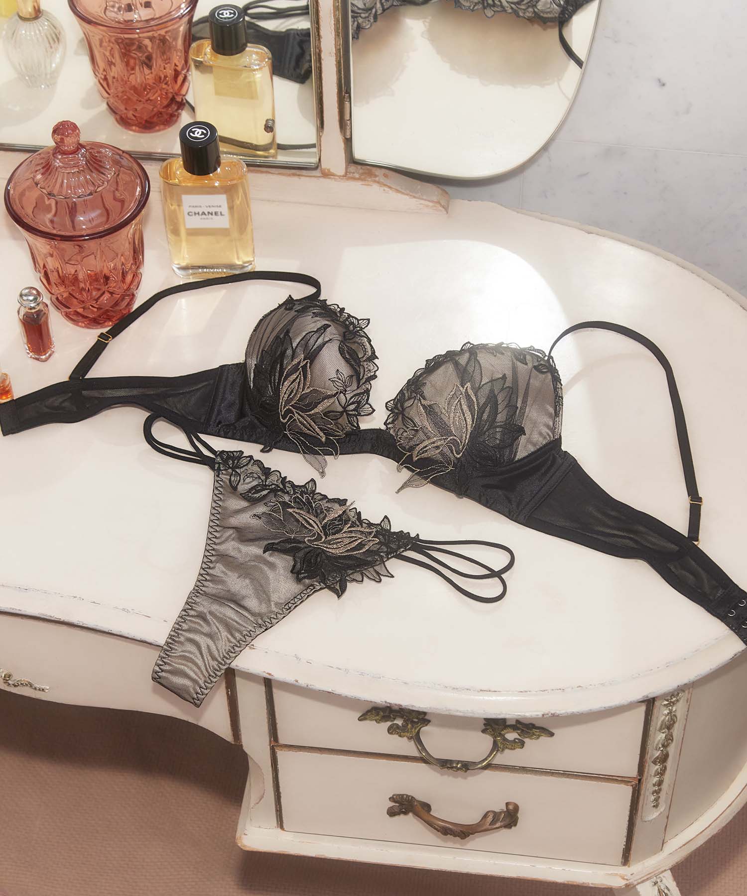 エルザ ホットリフト ブラ