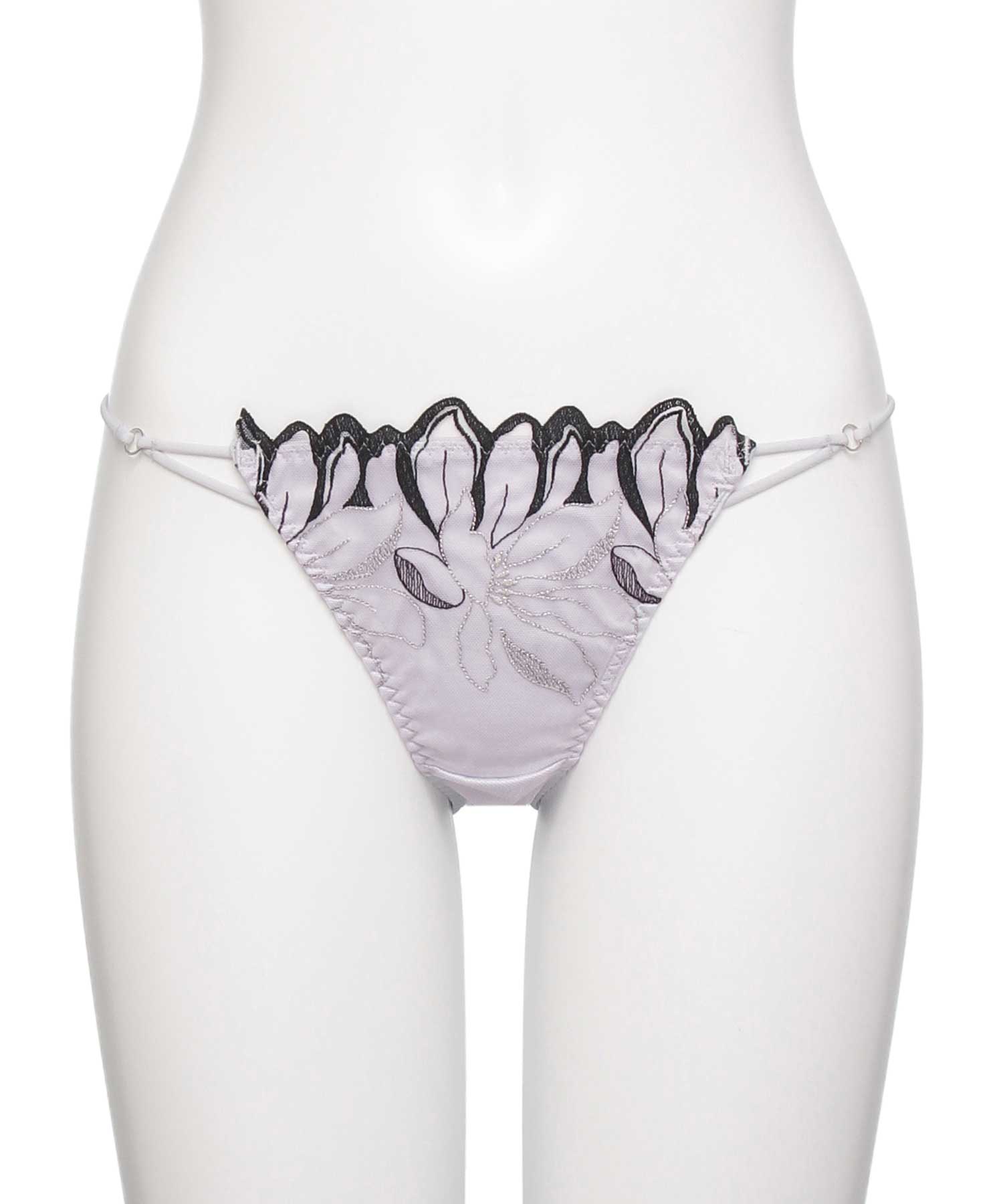 フィリナス エンブロイダリー ショーツ