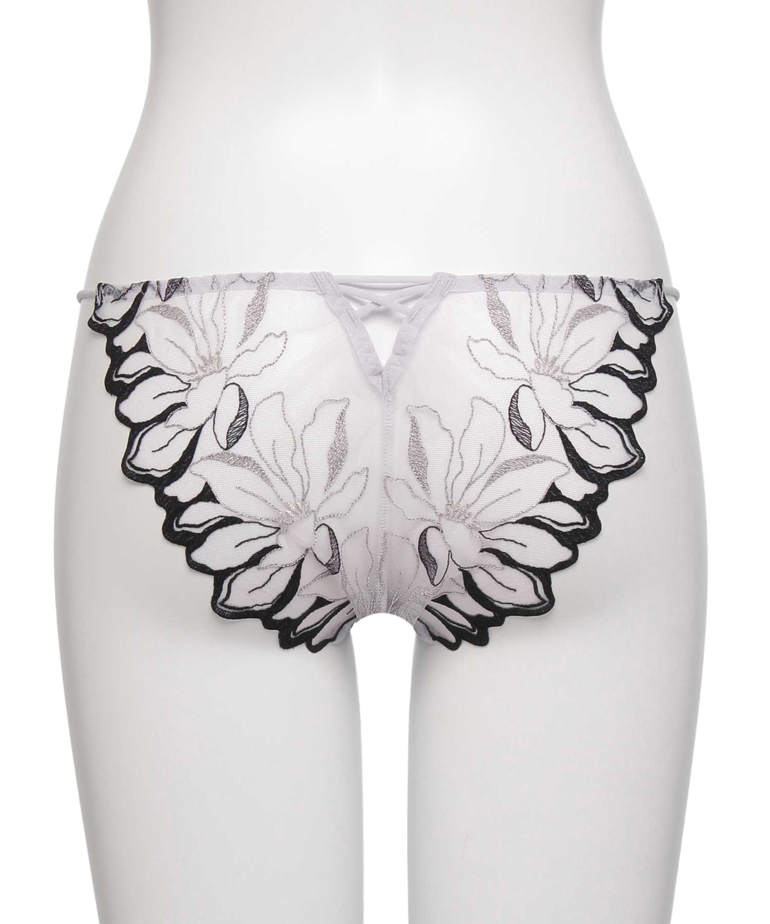 フィリナス エンブロイダリー ショーツ