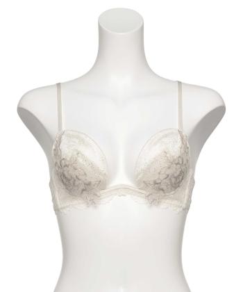 シルヴィ ホットリフト ブラ