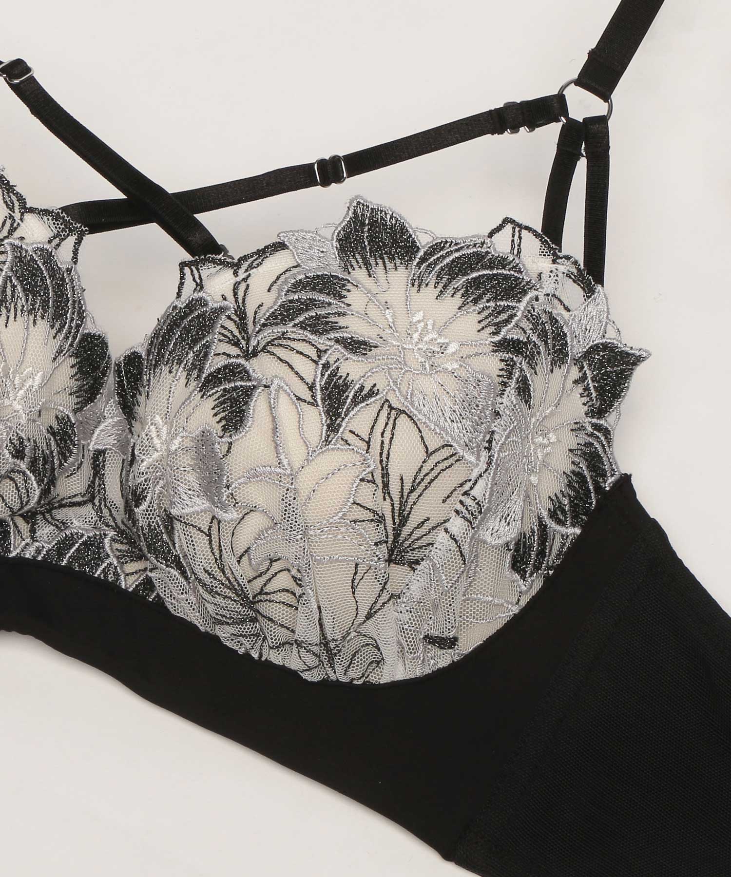 エリザベス ボムフィット ブラ