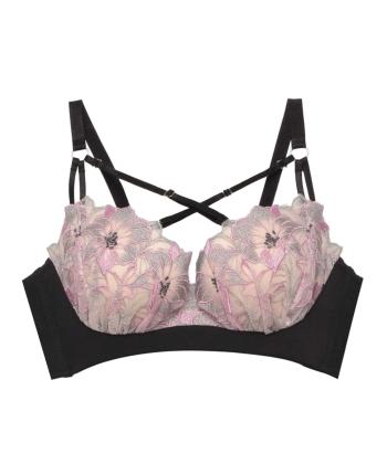 エリザベス ボムフィット ブラ