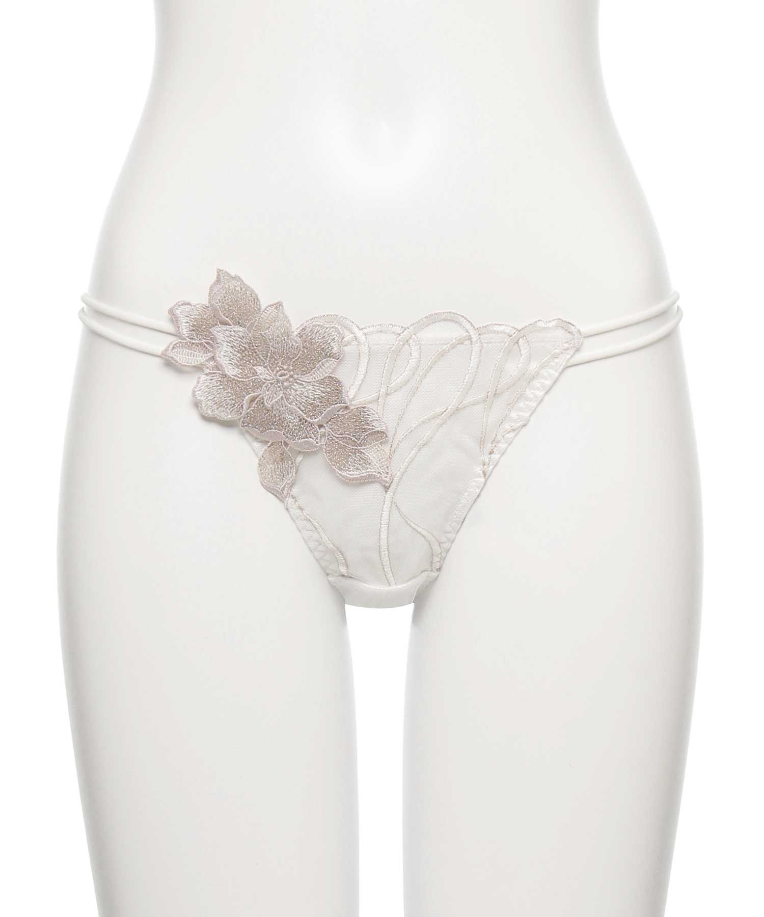 コルディア エンブロイダリーレース ショーツ