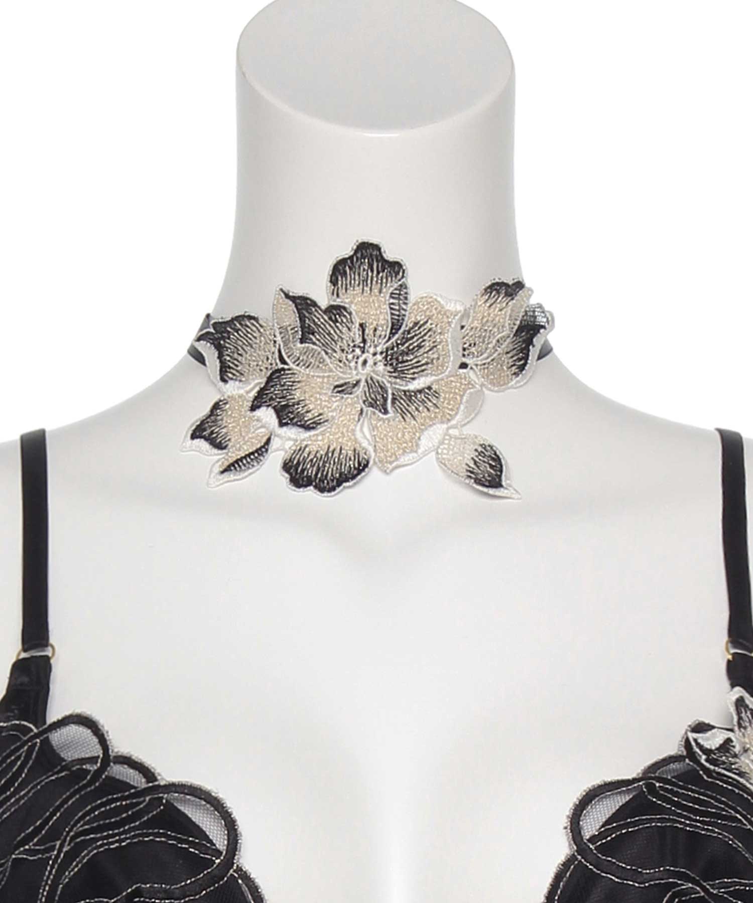 コルディア チョーカー