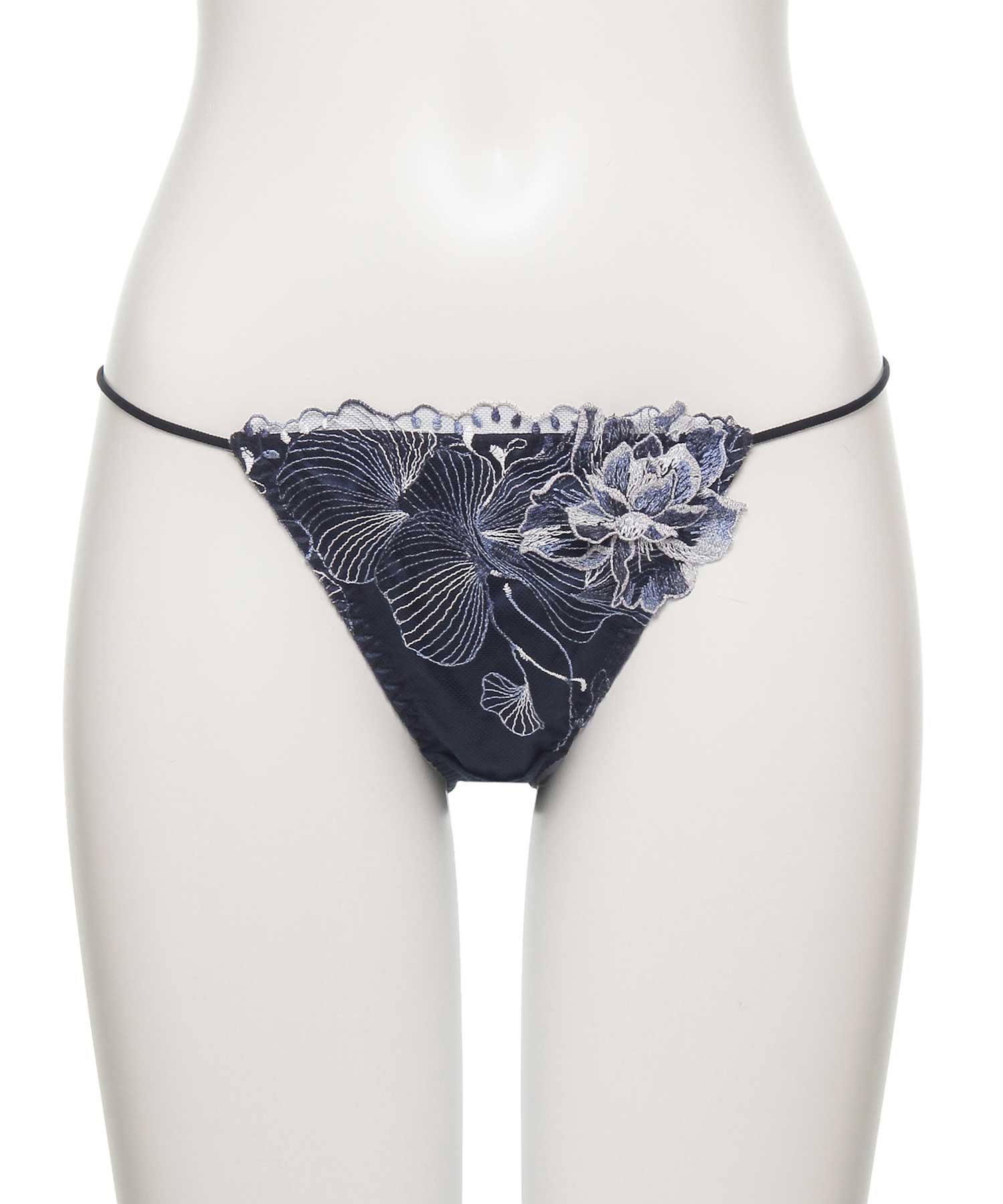 オーバーフラワー エンブロイダリーレース ショーツ