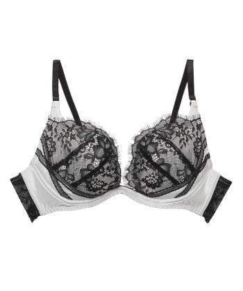 クレリス トリックリフト ブラ