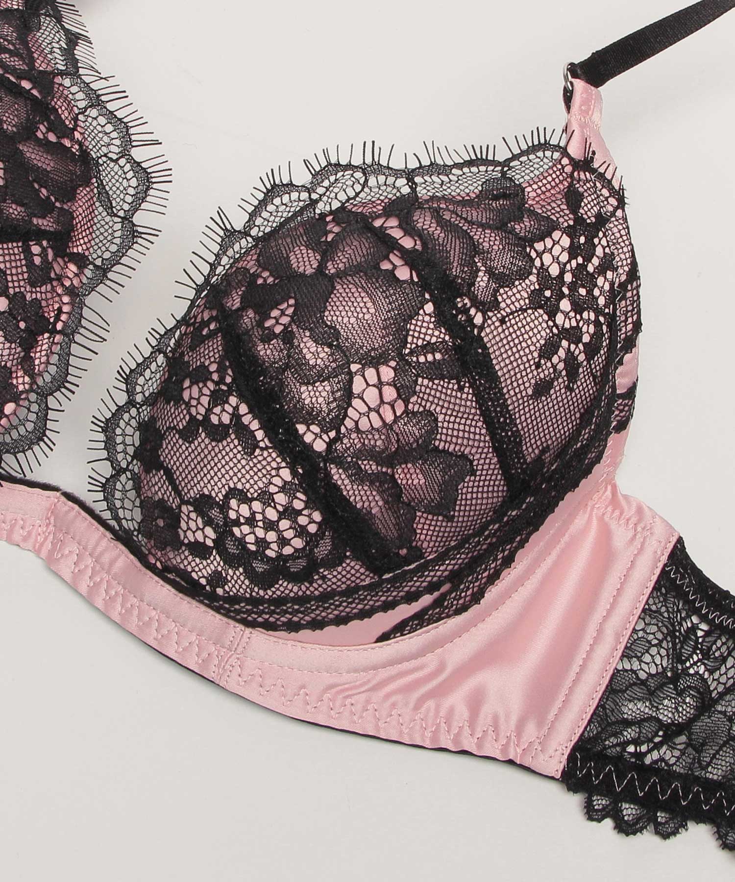 クレリス トリックリフト ブラ