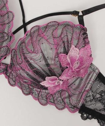 ノイーリア ホットリフト ブラ