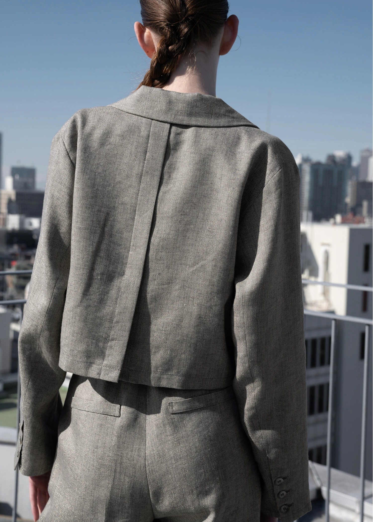 short lame linen twill peaked lapel JK