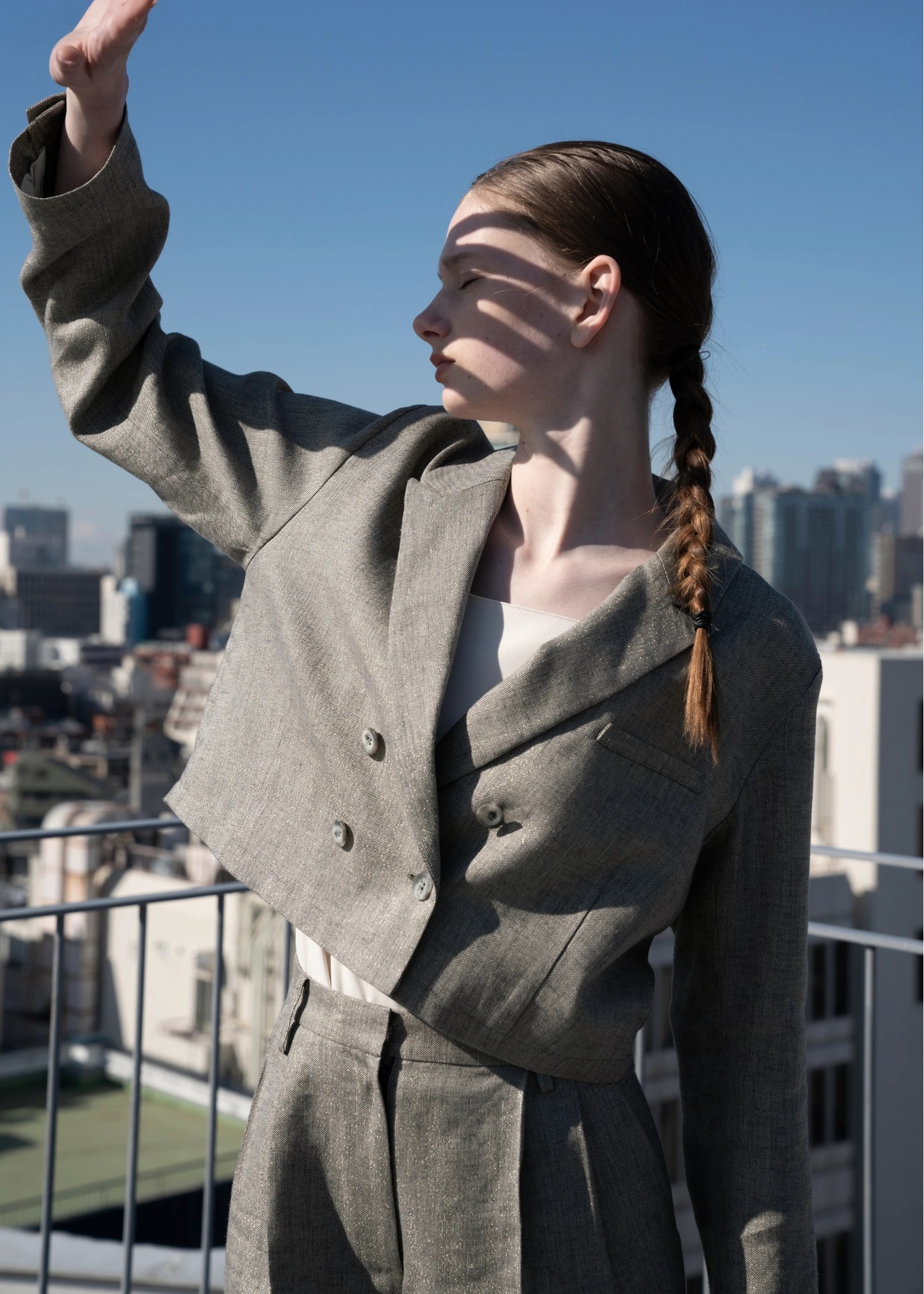 short lame linen twill peaked lapel JK