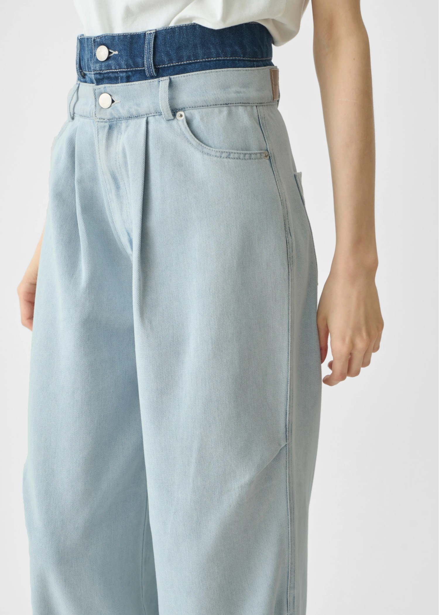 double belt side tuck denim PT